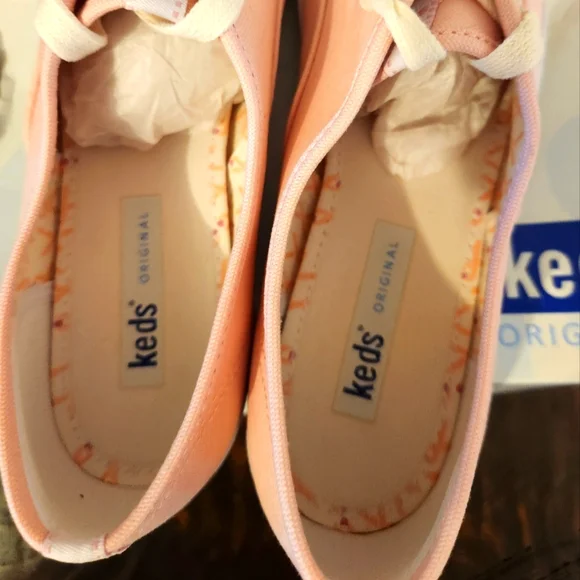 Keds Originals New Old Stock sz 7 - Picture 3 of 4